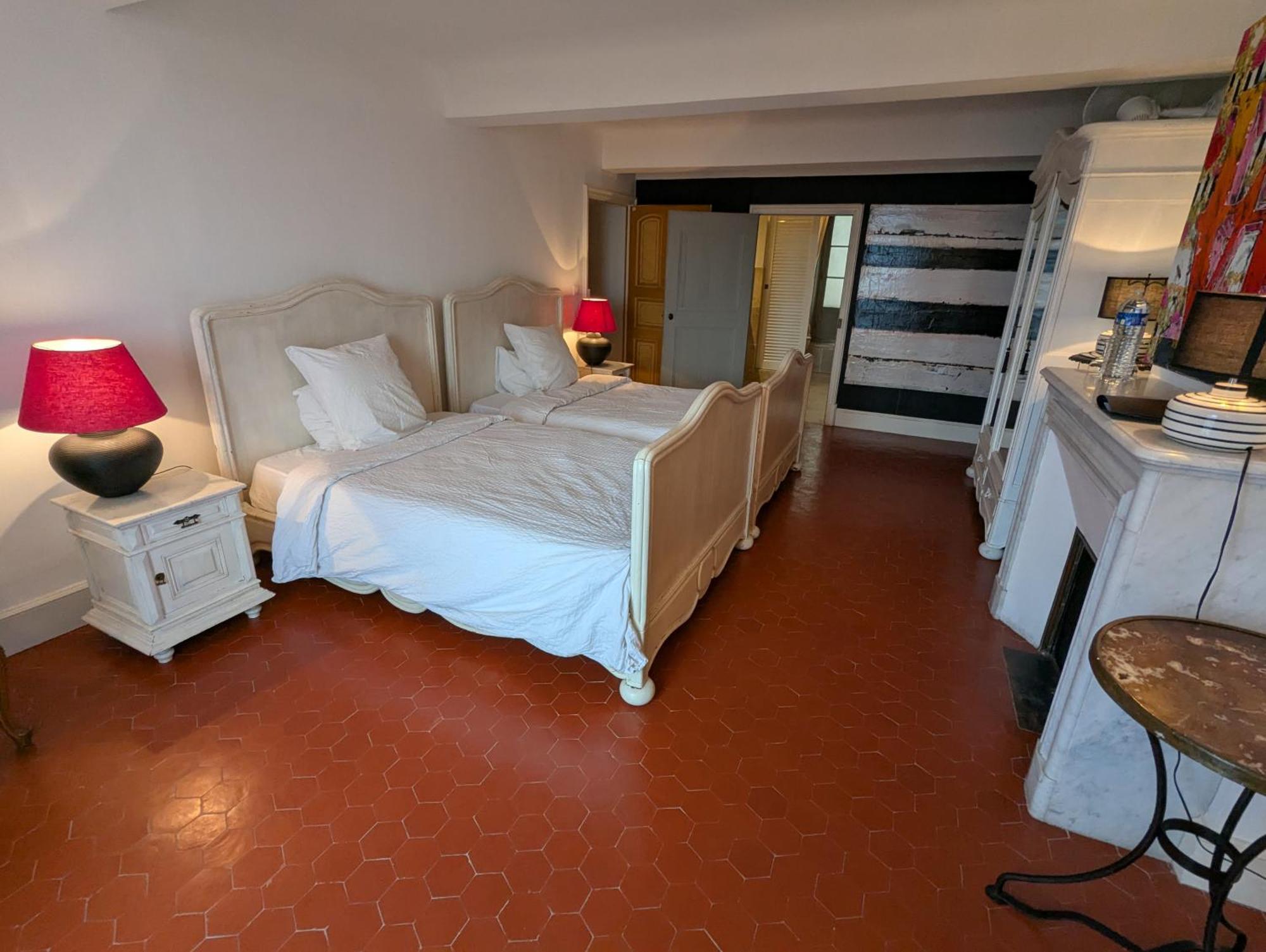 Bed and Breakfast Les Chapeliers Claviers Exterior foto